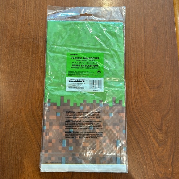 ⛏️ NEW Minecraft Table Cloth Cover - Picture 2 of 2
